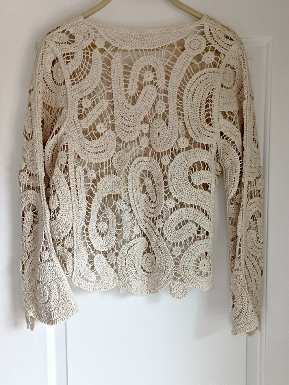 ANTHRO'S SOLITAIRE CROCHET PULLOVER TOP - Picture 5 of 5